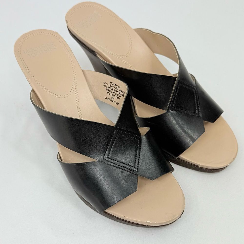 Mootsie Tootsies MOXANAK Black Crisscross Faux Leather Open Toe Block Heels